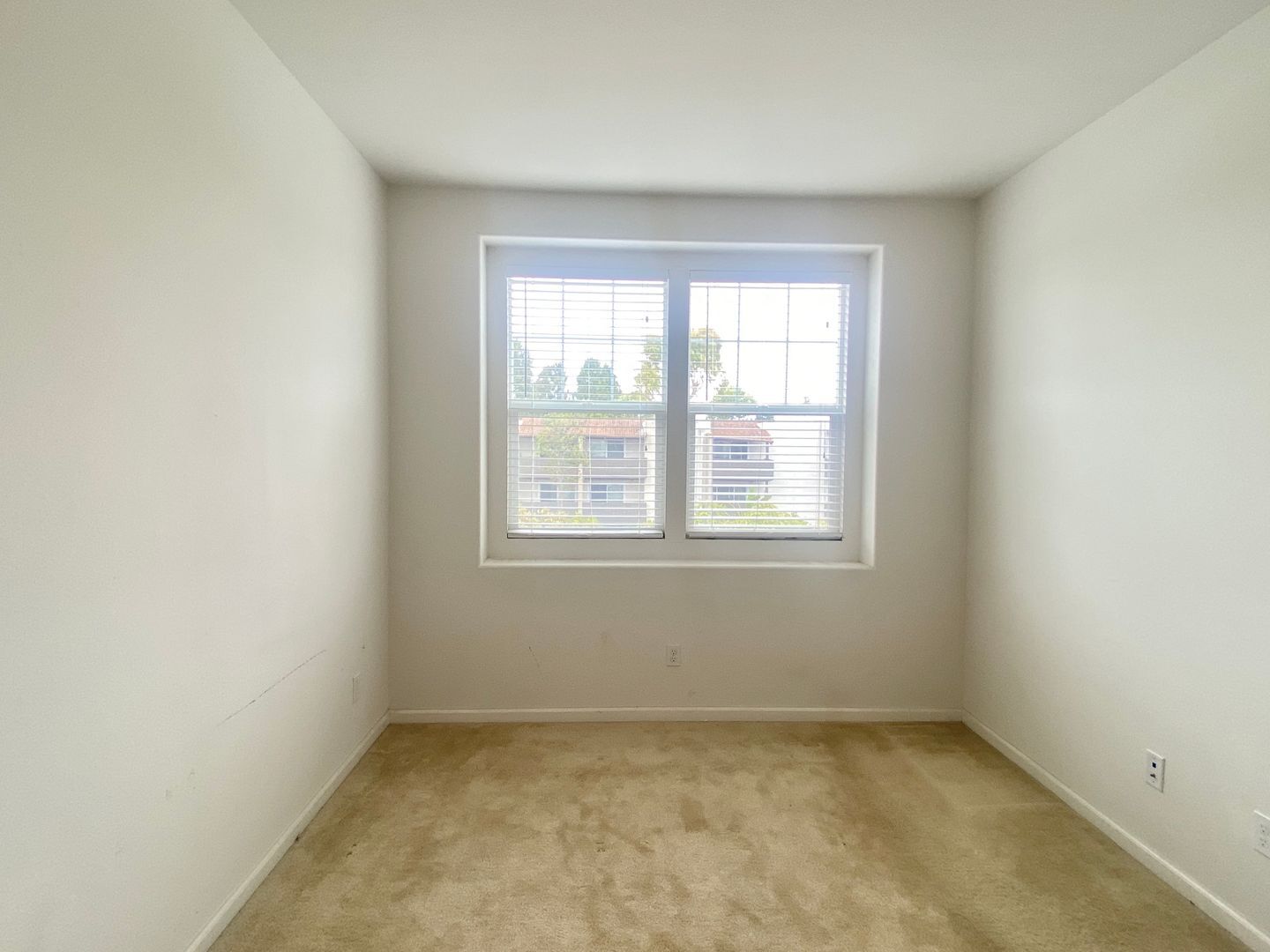 1841 Belize Lane  - Oxnard - California - 2 bed, 2.5 bath rental property
