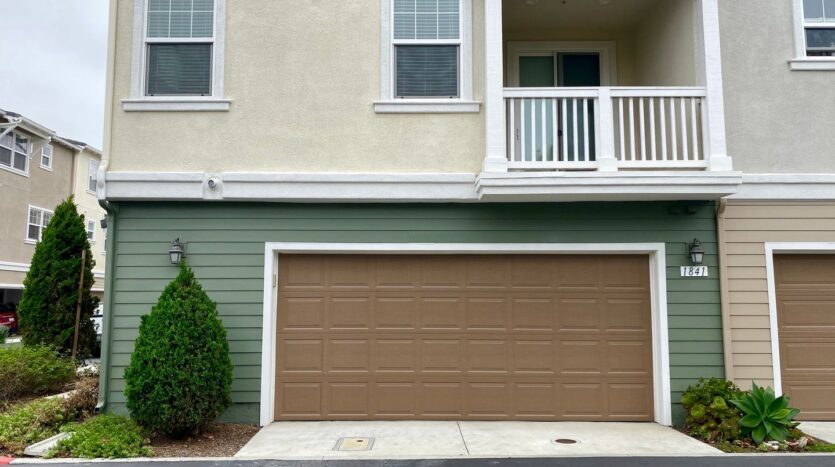 1841 Belize Lane  - Oxnard - California - 2 bed, 2.5 bath rental property