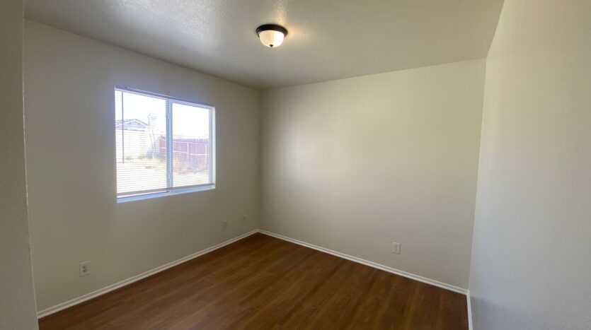 1903 Coral Ct. - Palmdale - California - 4 bed, 2.5 bath rental property