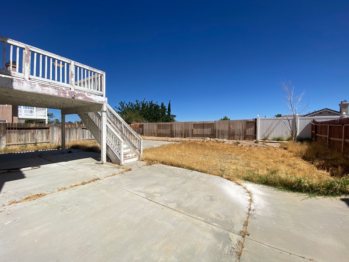 1903 Coral Ct. - Palmdale - California - 4 bed, 2.5 bath rental property