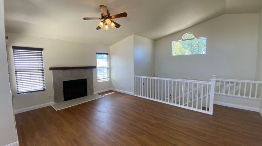 1903 Coral Ct. - Palmdale - California - 4 bed, 2.5 bath rental property