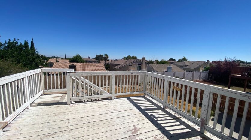 1903 Coral Ct. - Palmdale - California - 4 bed, 2.5 bath rental property