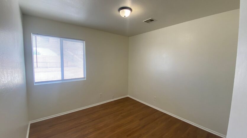 1903 Coral Ct. - Palmdale - California - 4 bed, 2.5 bath rental property
