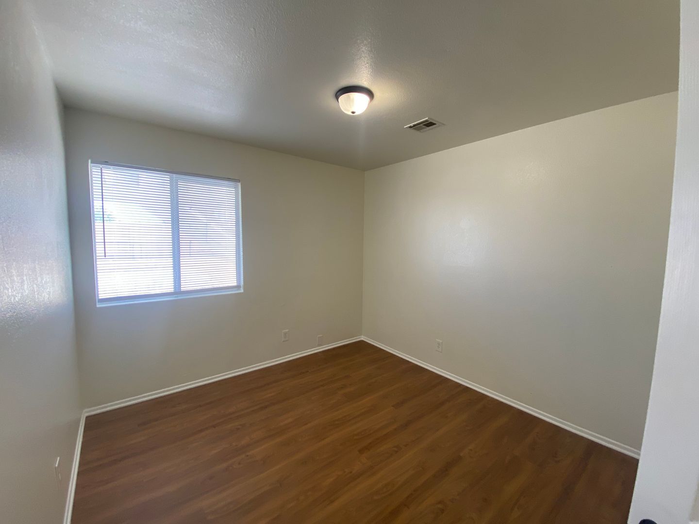 1903 Coral Ct. - Palmdale - California - 4 bed, 2.5 bath rental property