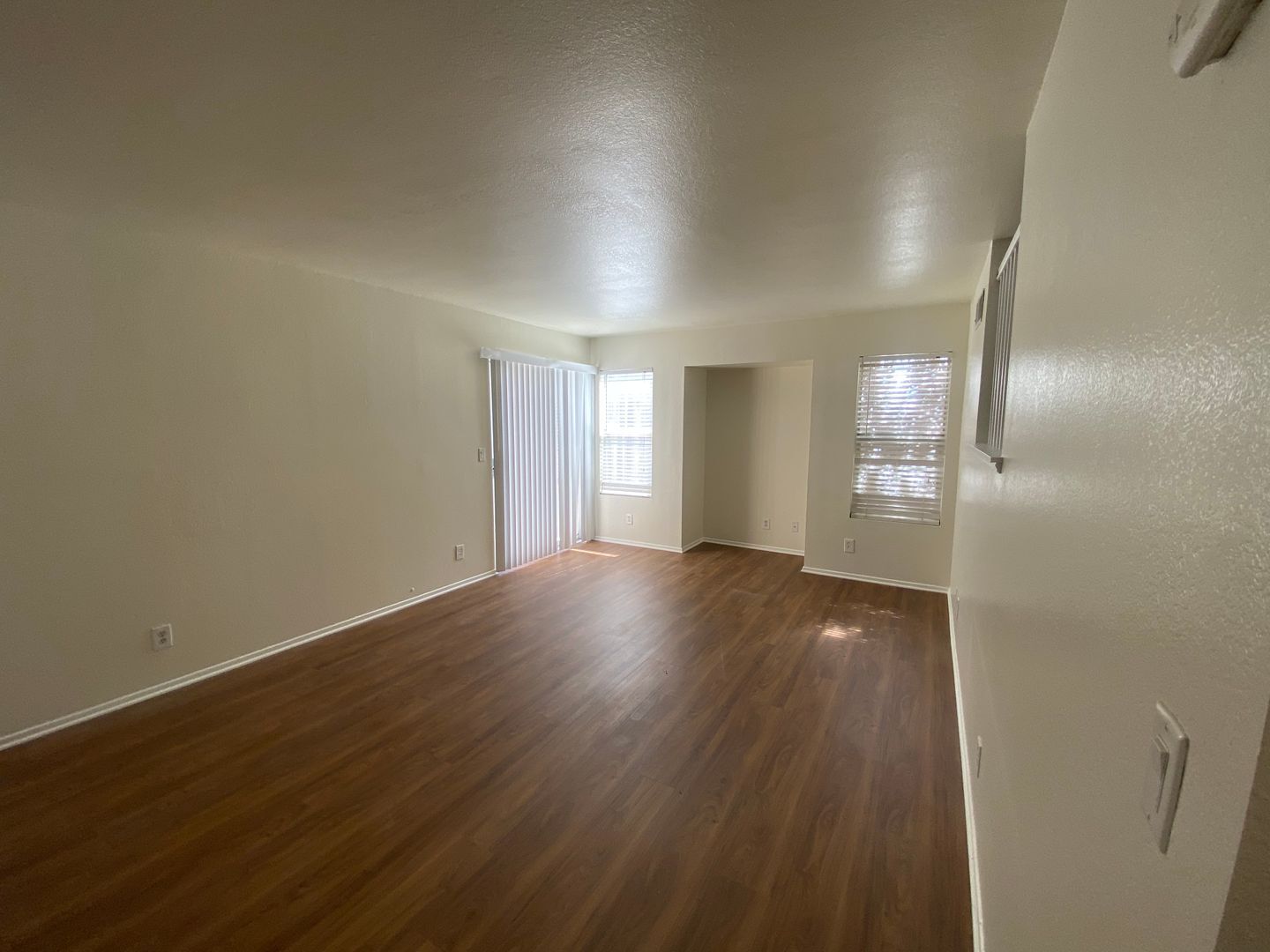 1903 Coral Ct. - Palmdale - California - 4 bed, 2.5 bath rental property