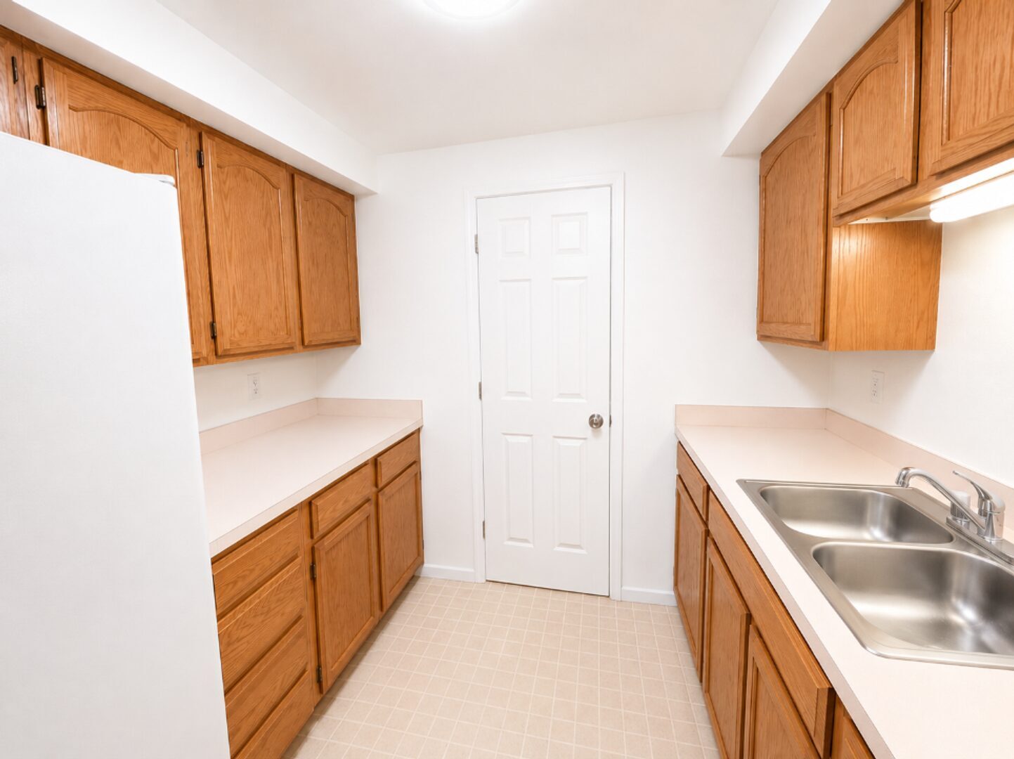 1911 26th St - Everett - Washington - 1 bath rental property