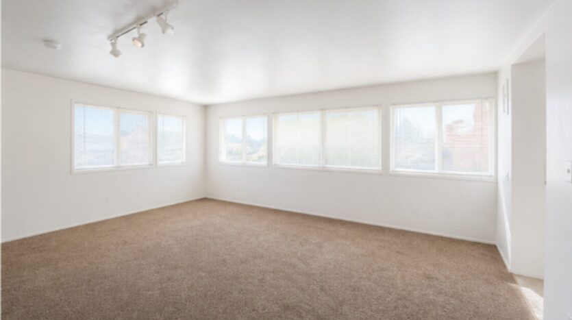 1911 26th St - Everett - Washington - 1 bath rental property