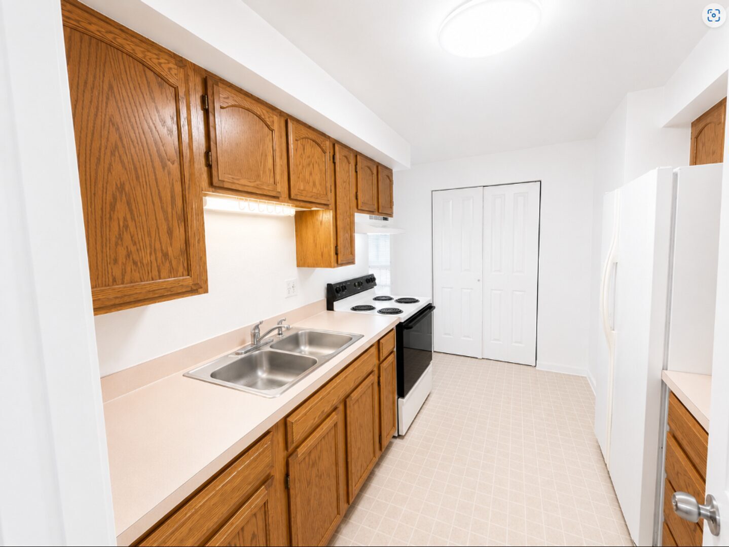 1911 26th St - Everett - Washington - 1 bath rental property