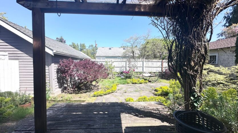 1928 NE 64th Avenue - Portland - Oregon - 3 bed, 2 bath rental property