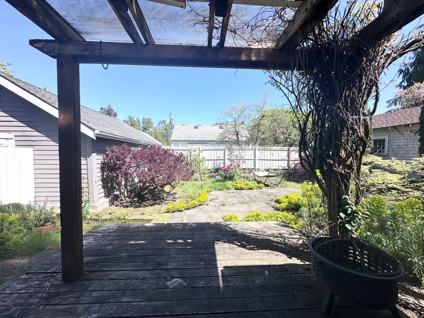 1928 NE 64th Avenue - Portland - Oregon - 3 bed, 2 bath rental property