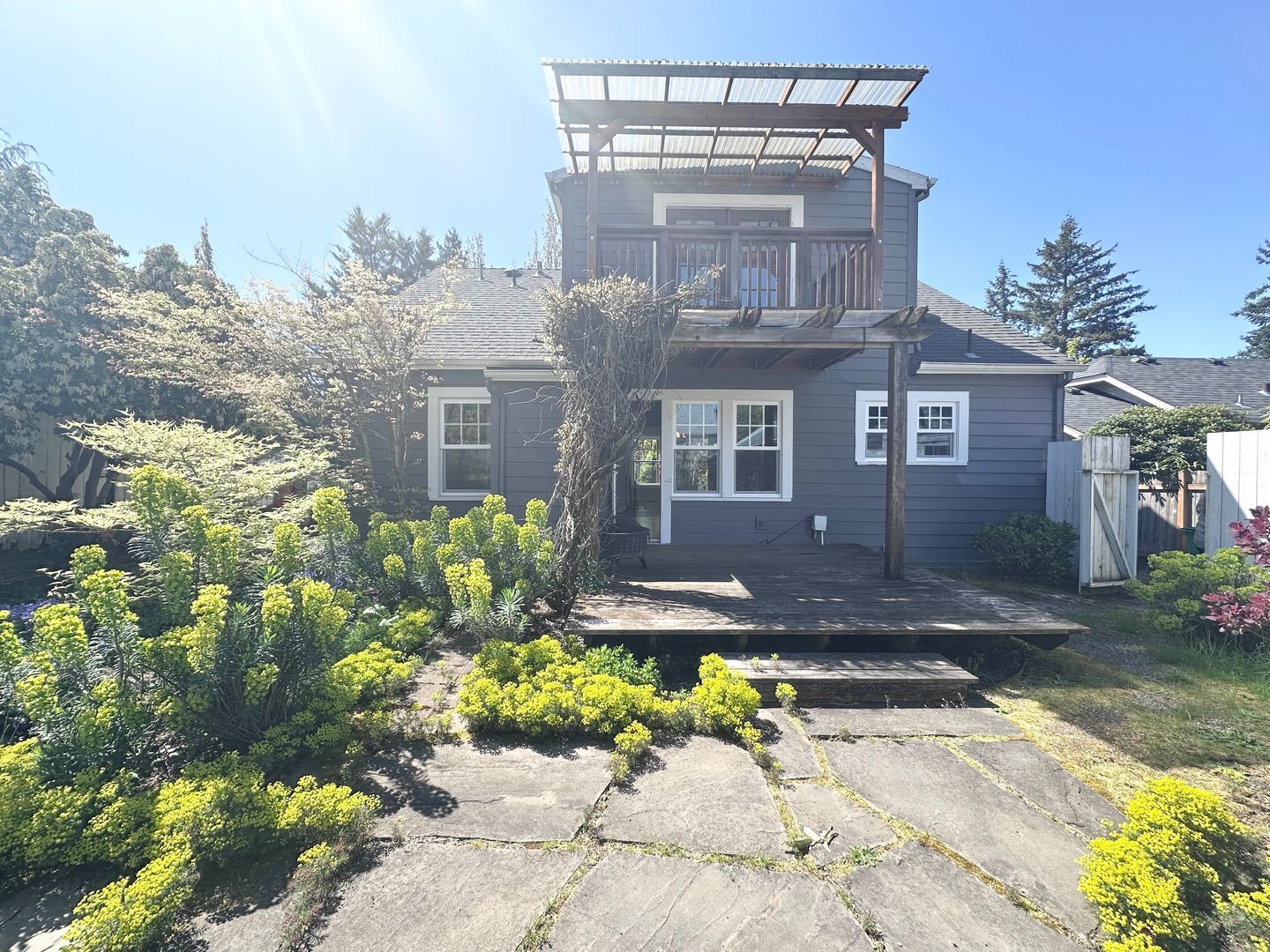 1928 NE 64th Avenue - Portland - Oregon - 3 bed, 2 bath rental property