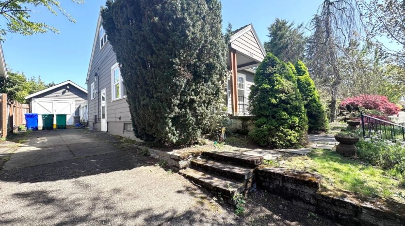 1928 NE 64th Avenue - Portland - Oregon - 3 bed, 2 bath rental property