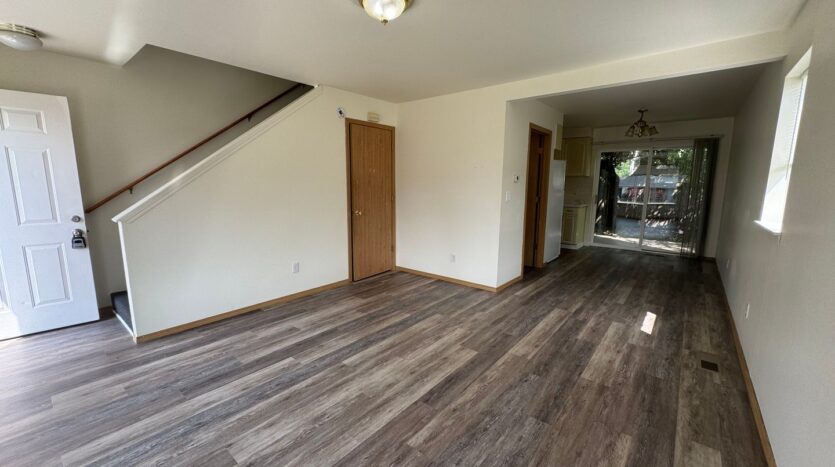 2001 Texas Street - D - Bellingham - Washington - 2 bed, 1.5 bath rental property