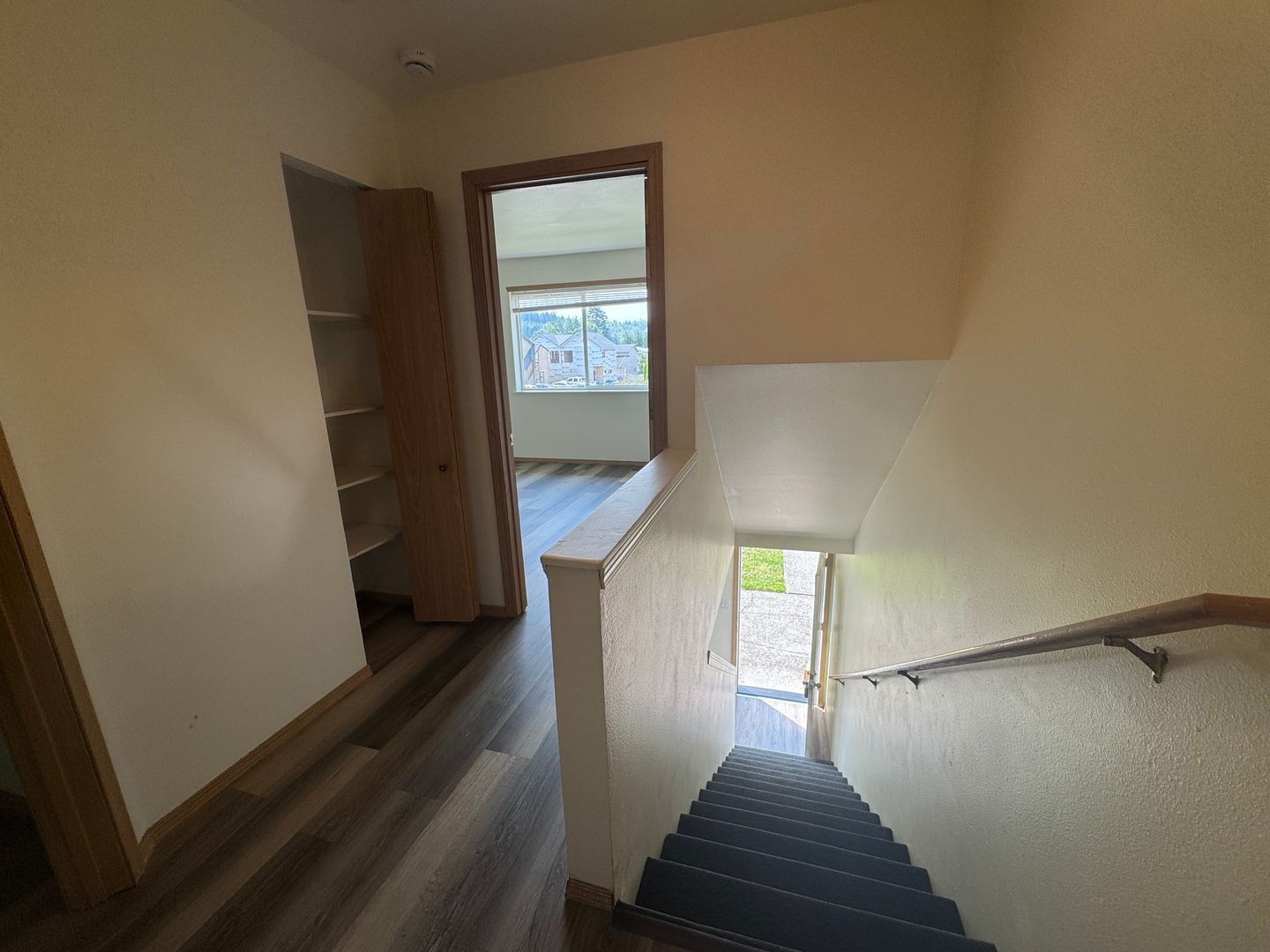 2001 Texas Street - D - Bellingham - Washington - 2 bed, 1.5 bath rental property