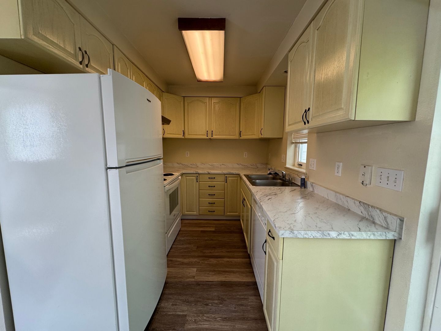 2001 Texas Street - D - Bellingham - Washington - 2 bed, 1.5 bath rental property