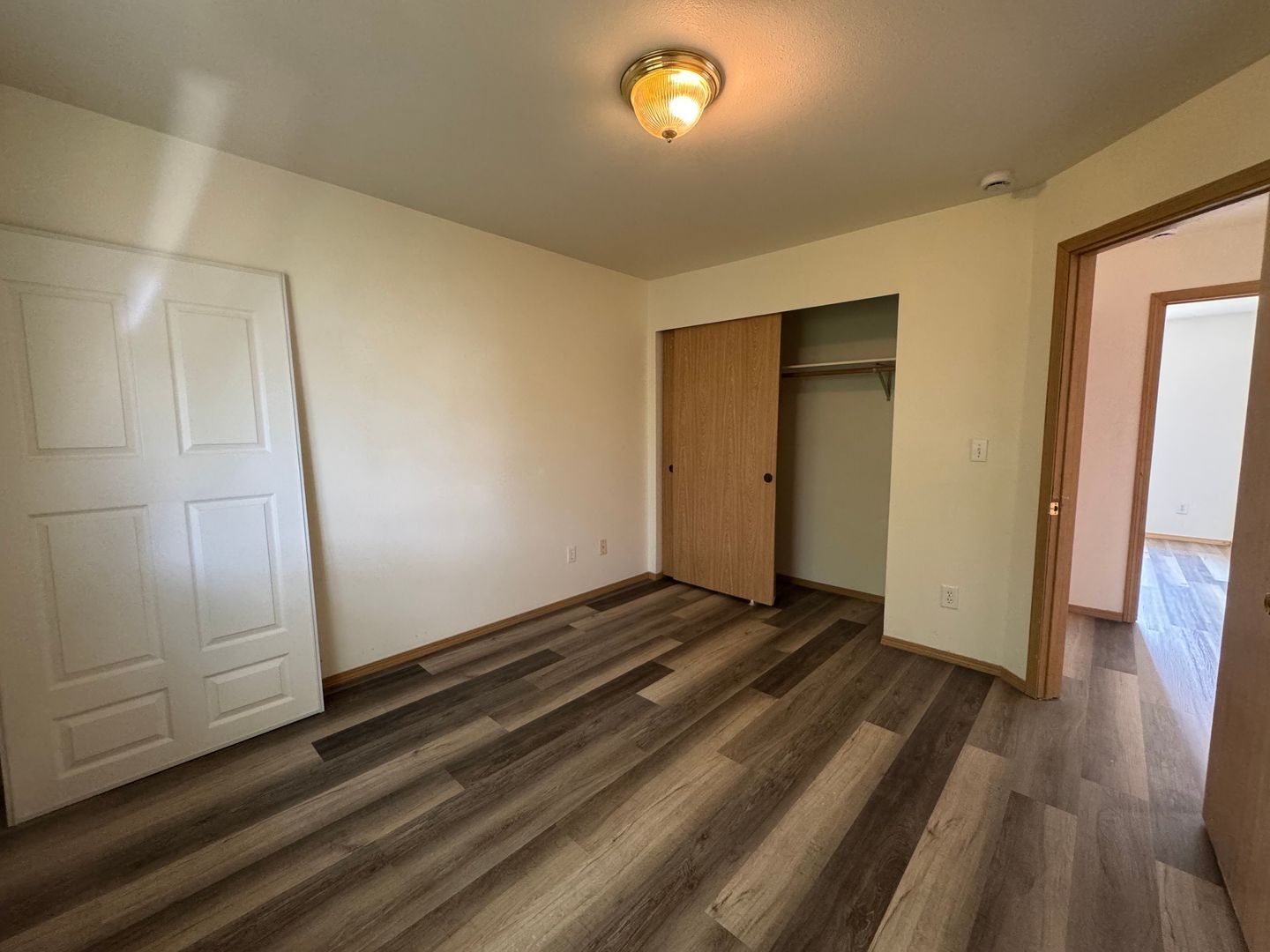 2001 Texas Street - D - Bellingham - Washington - 2 bed, 1.5 bath rental property