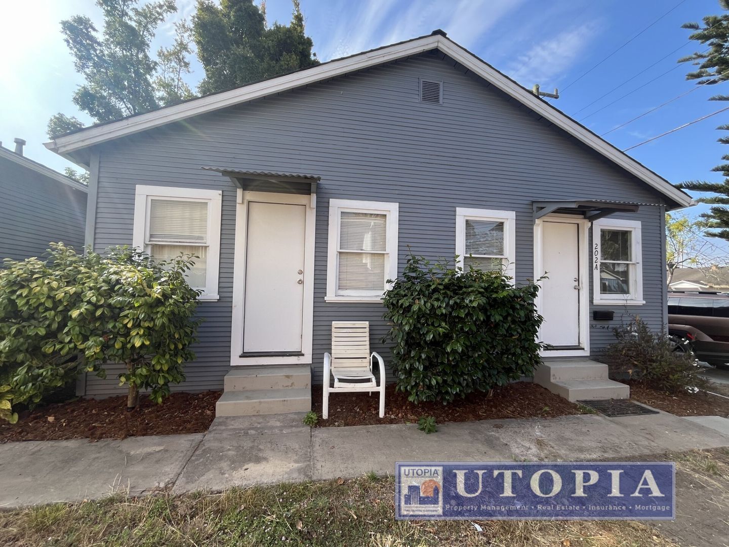 204 Hollister Ave.  – 204 Hollister A