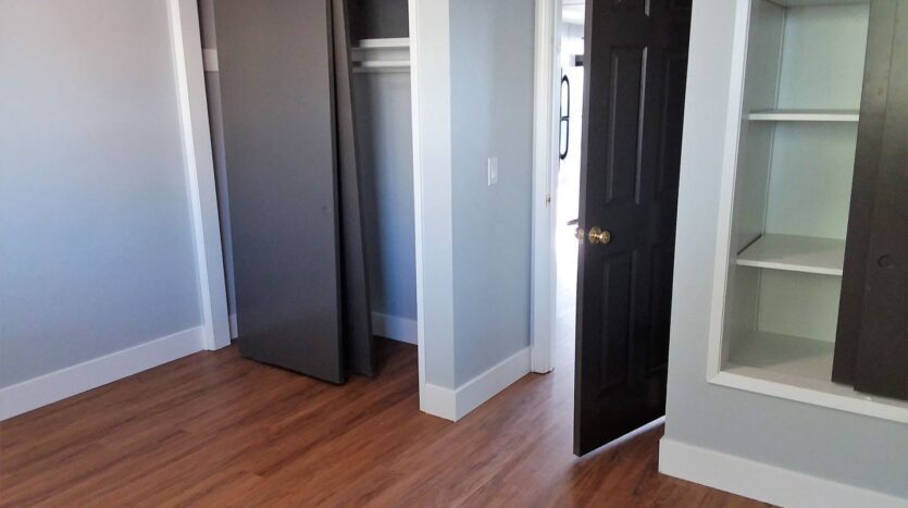 209 1/2 W Holly St - Bellingham - Washington - 2 bed, 1 bath rental property
