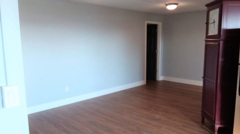 209 1/2 W Holly St - Bellingham - Washington - 2 bed, 1 bath rental property