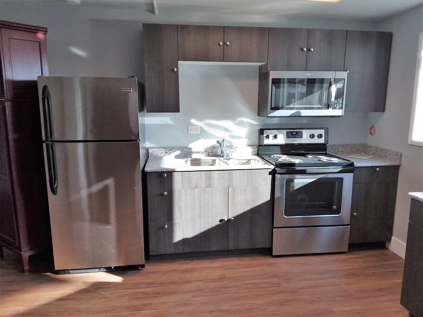209 1/2 W Holly St - Bellingham - Washington - 2 bed, 1 bath rental property