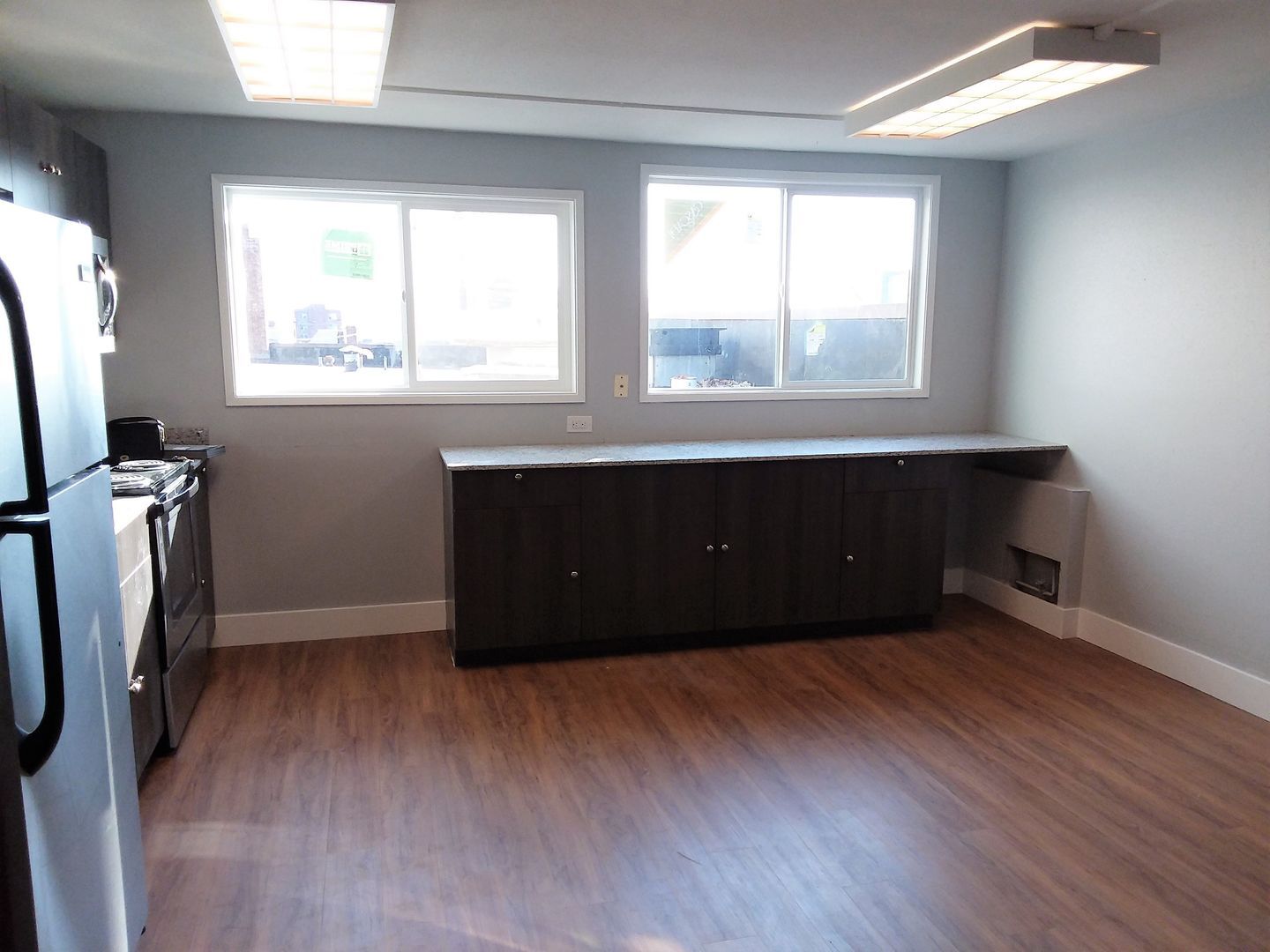 209 1/2 W Holly St - Bellingham - Washington - 2 bed, 1 bath rental property