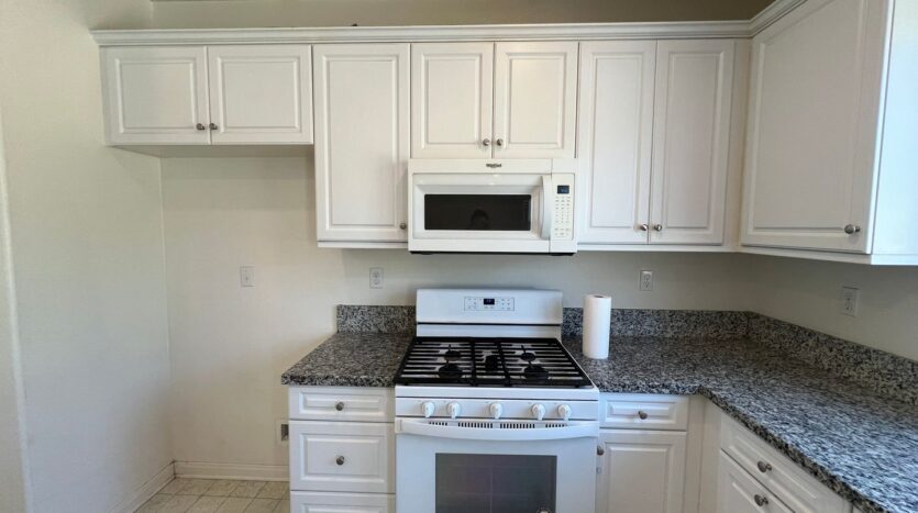 20910 Barn Rd - Riverside - California - 4 bed, 3 bath rental property