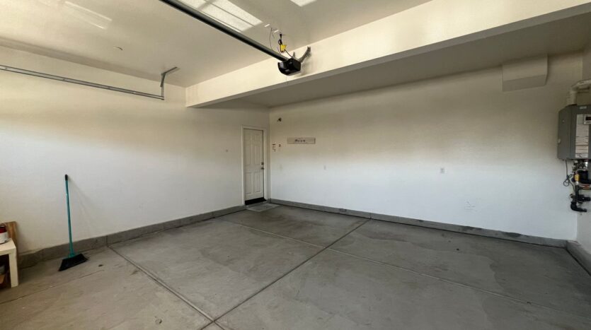 20910 Barn Rd - Riverside - California - 4 bed, 3 bath rental property