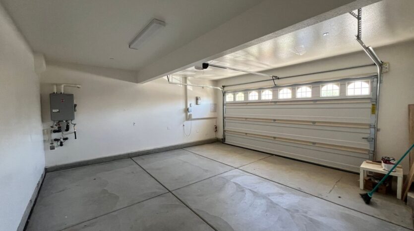 20910 Barn Rd - Riverside - California - 4 bed, 3 bath rental property