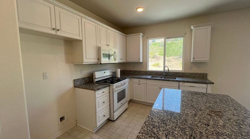 20910 Barn Rd - Riverside - California - 4 bed, 3 bath rental property