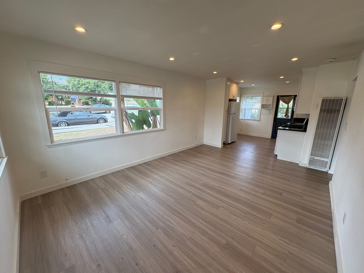 2101-2107 Reed Ave. - San Diego - California - 2 bed, 1 bath rental property