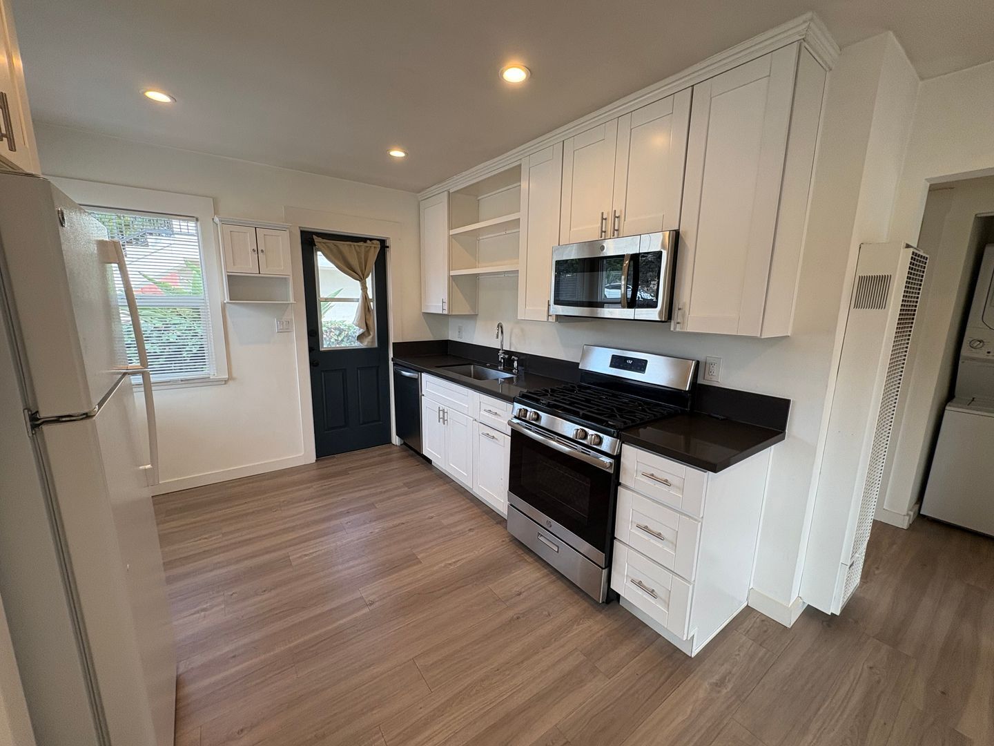 2101-2107 Reed Ave. - San Diego - California - 2 bed, 1 bath rental property