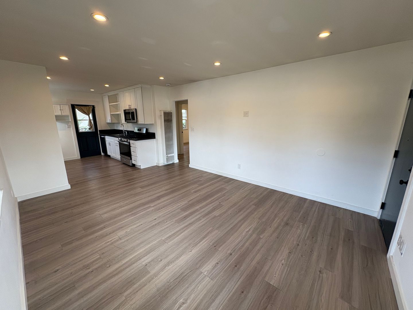 2101-2107 Reed Ave. - San Diego - California - 2 bed, 1 bath rental property