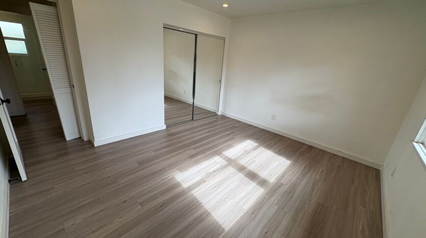 2101-2107 Reed Ave. - San Diego - California - 2 bed, 1 bath rental property