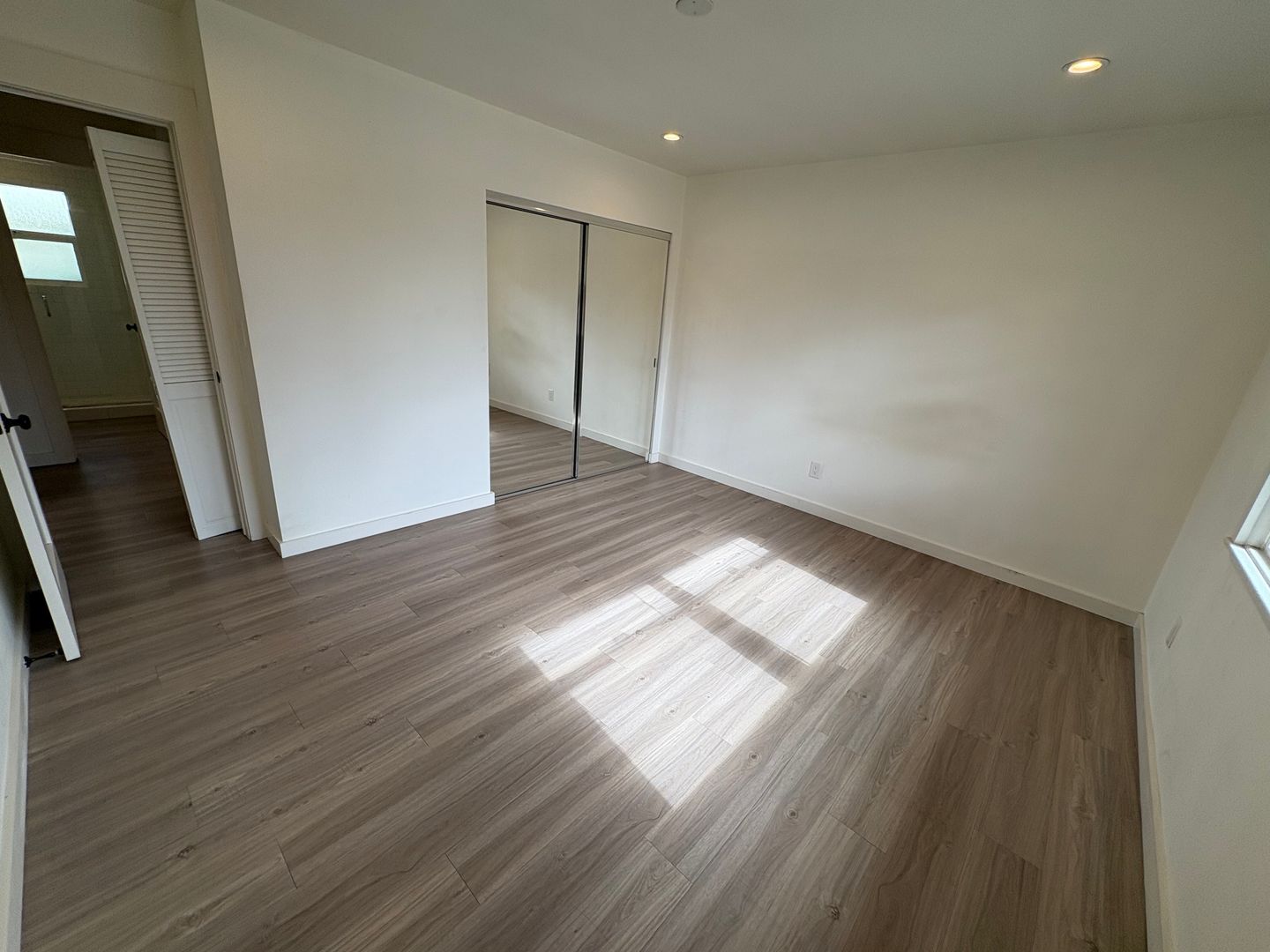 2101-2107 Reed Ave. - San Diego - California - 2 bed, 1 bath rental property
