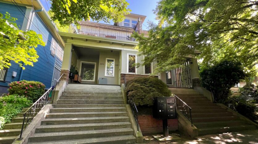 2220 NW Johnson Street - Portland - Oregon - 2 bed, 1 bath rental property