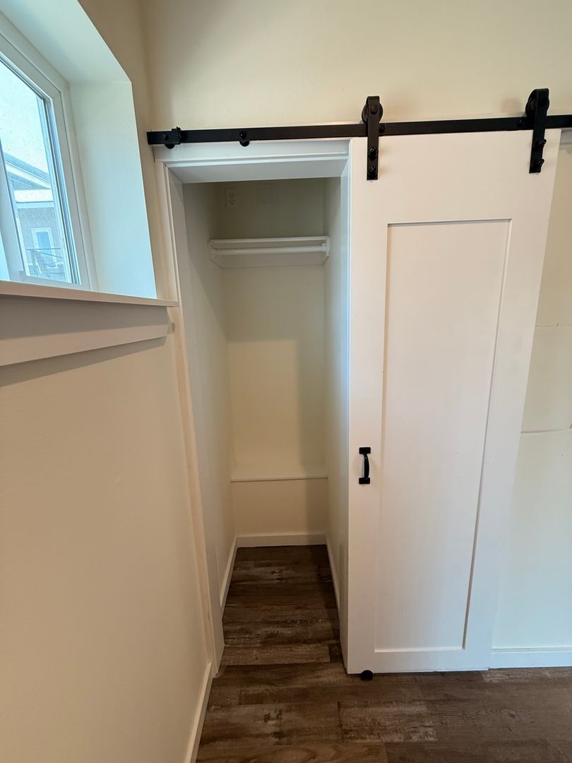 2304 - 2384 NW 8th St - Redmond - Oregon - 1 bed, 1 bath rental property