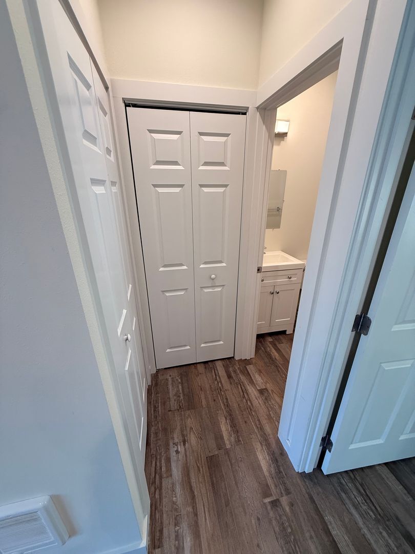 2304 - 2384 NW 8th St - Redmond - Oregon - 1 bed, 1 bath rental property