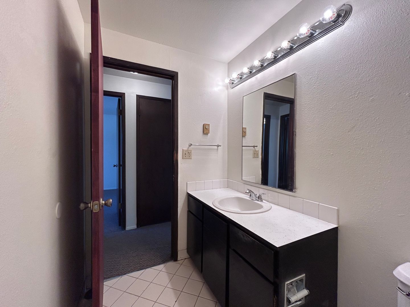 2312 Orleans St. - D - Bellingham - Washington - 2 bed, 1 bath rental property