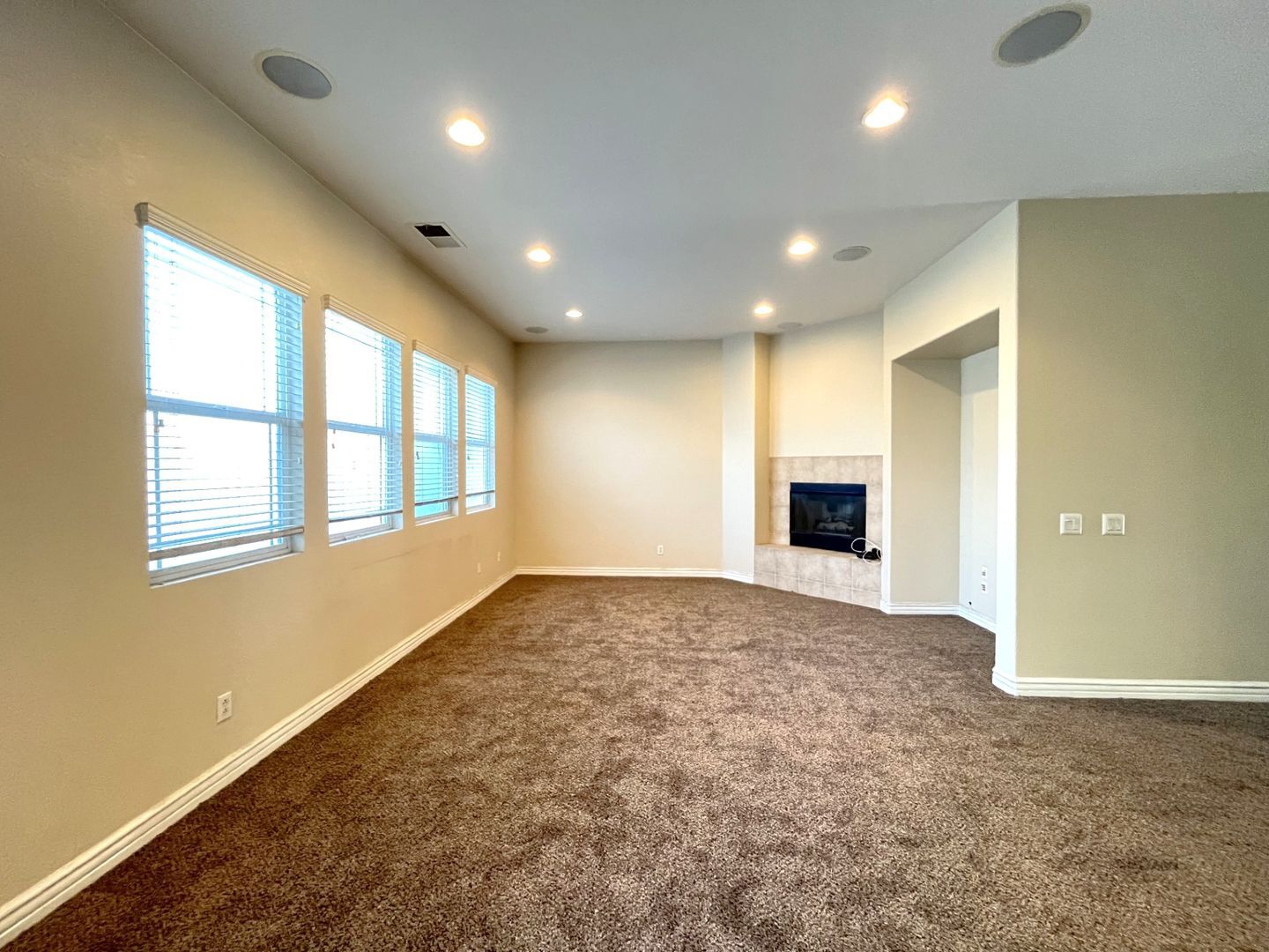 24359 Swift Deer Trl - Corona - California - 4 bed, 3 bath rental property