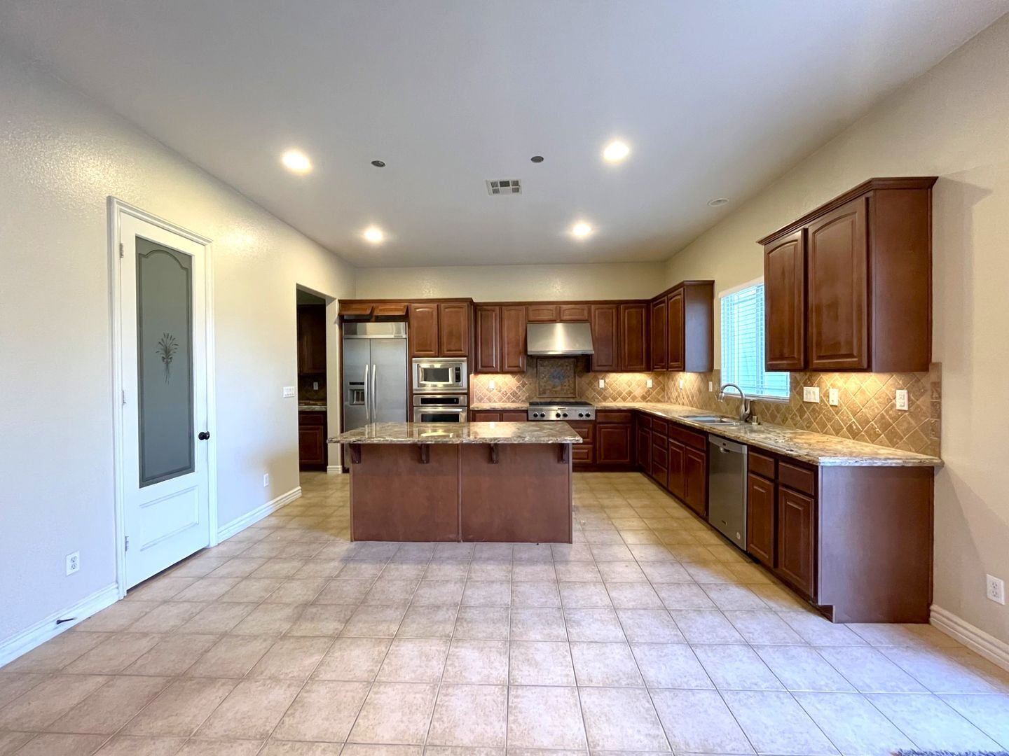 24359 Swift Deer Trl - Corona - California - 4 bed, 3 bath rental property