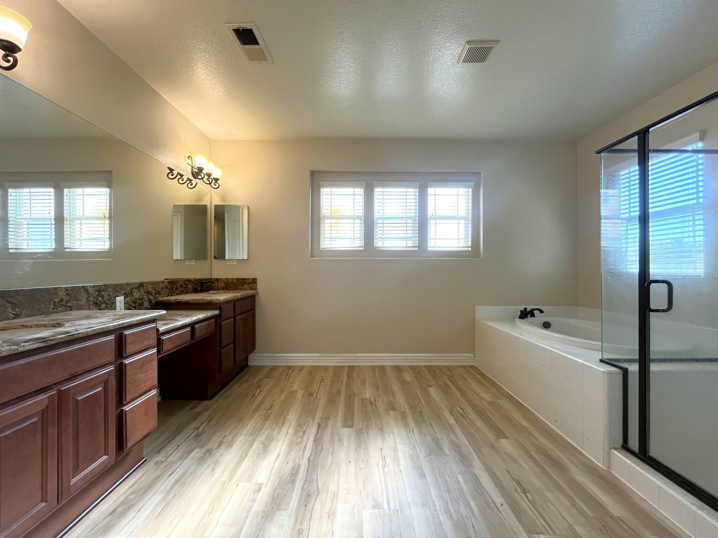 24359 Swift Deer Trl - Corona - California - 4 bed, 3 bath rental property