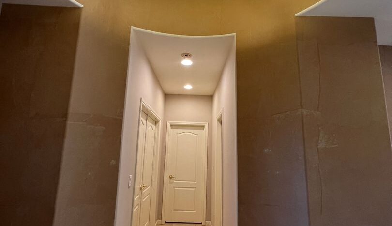 2456 E Marquise Ct - Fresno - California - 3 bed, 2 bath rental property