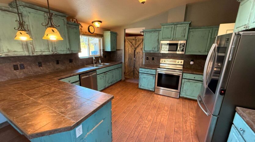 2550 NW Coyner Rd  - Redmond - Oregon - 3 bed, 3 bath rental property