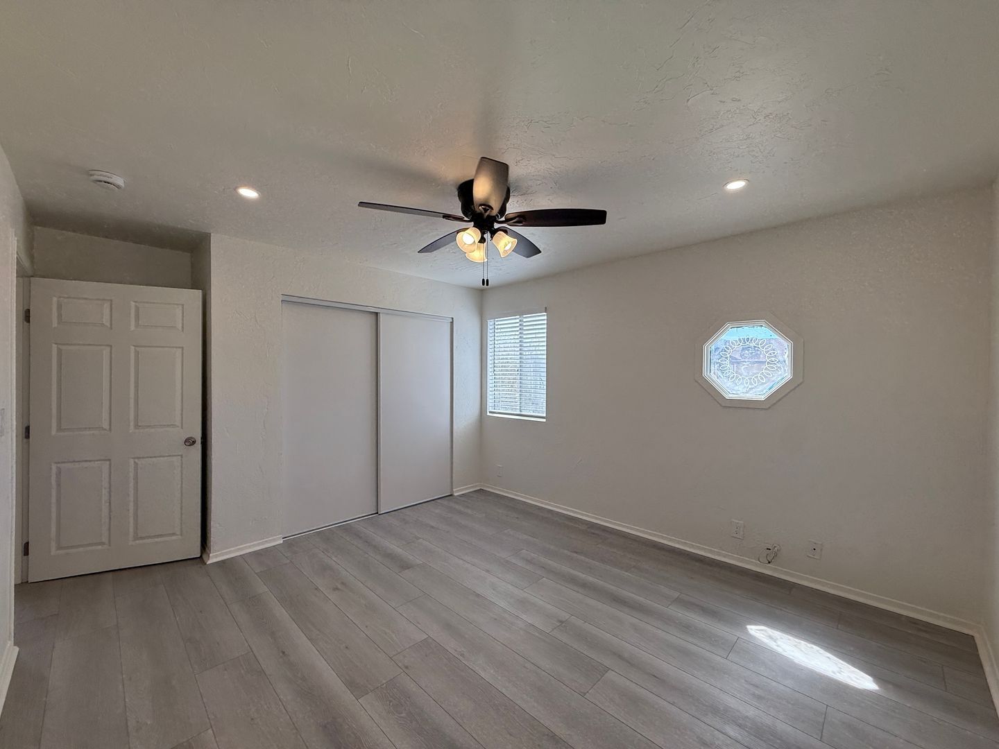 2634 Desert St. - 2632 - Rosamond - California - 1 bed, 1 bath rental property