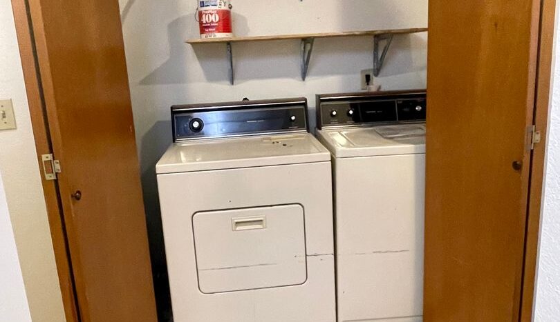 2717 Moore St. - # 2 - Bellingham - Washington - 2 bed, 1 bath rental property