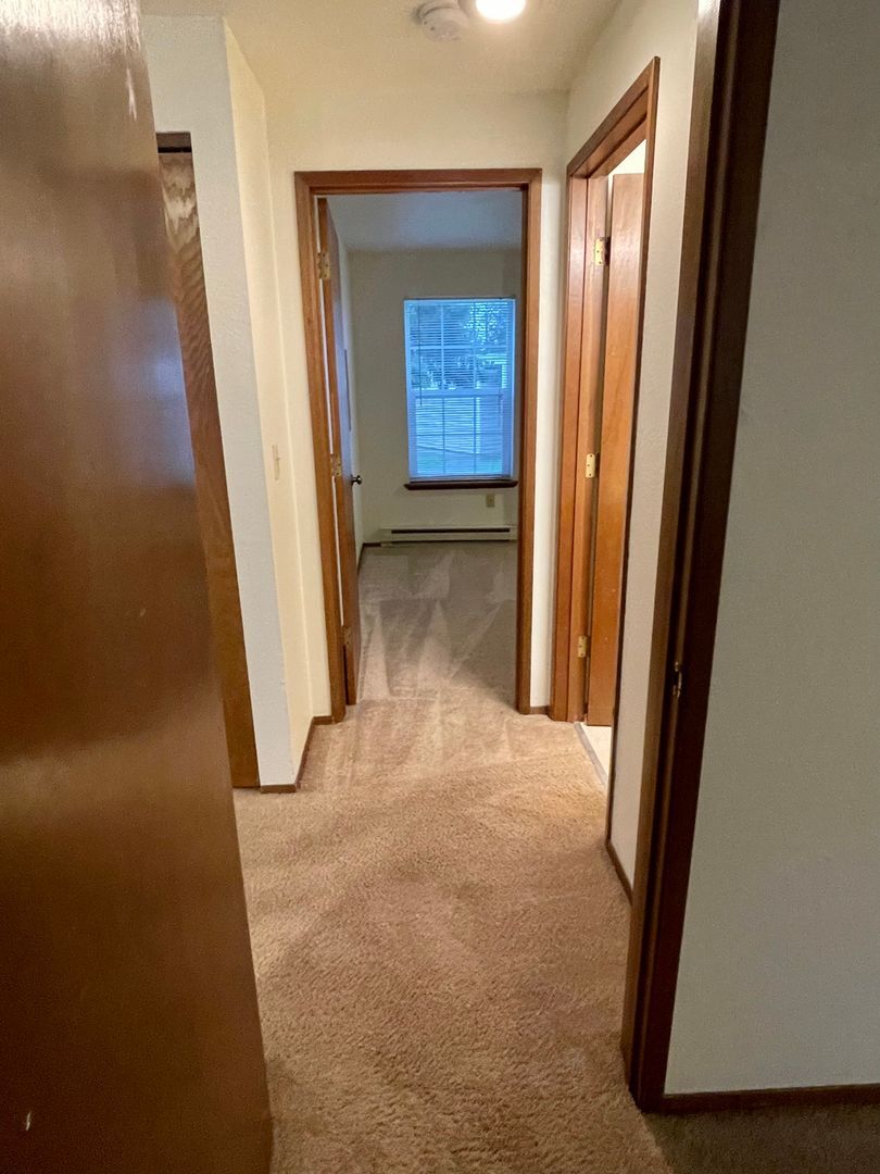 2717 Moore St. - # 2 - Bellingham - Washington - 2 bed, 1 bath rental property