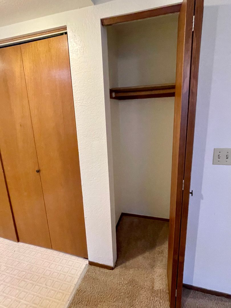 2717 Moore St. - # 2 - Bellingham - Washington - 2 bed, 1 bath rental property