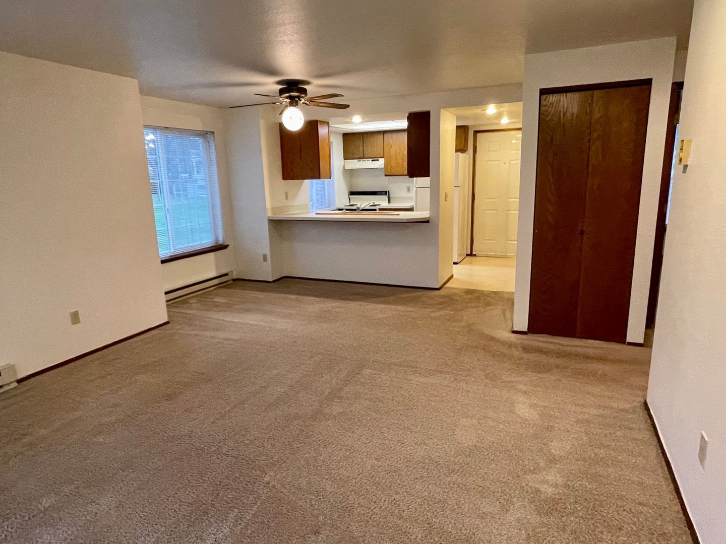 2717 Moore St. - # 2 - Bellingham - Washington - 2 bed, 1 bath rental property