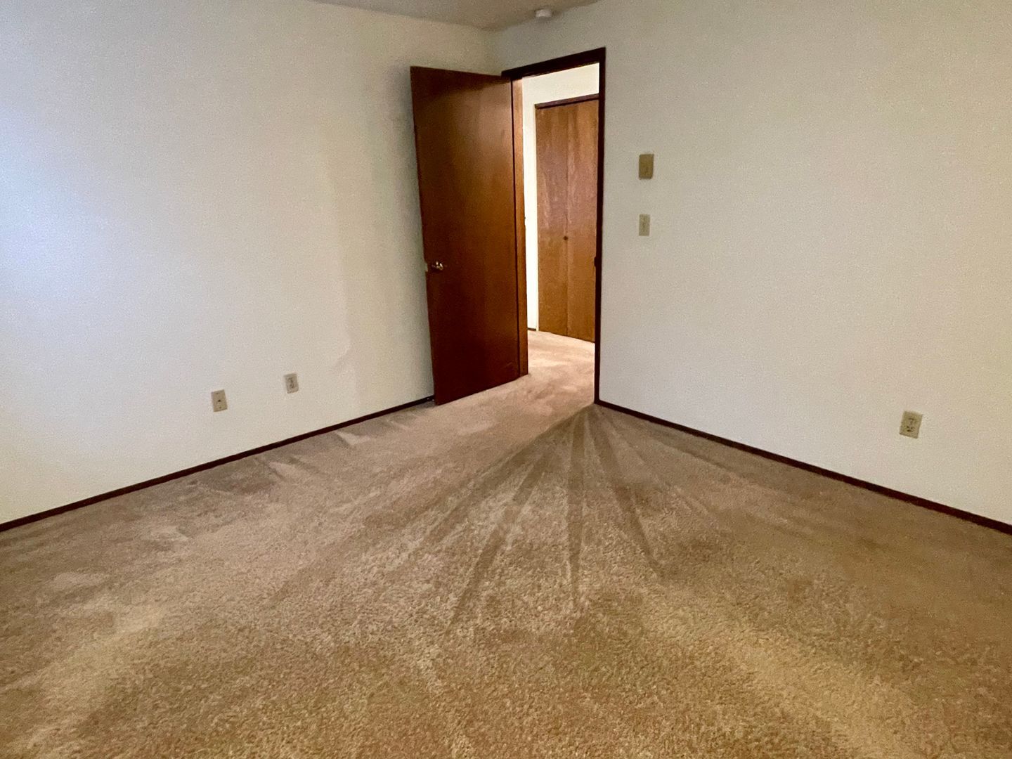 2717 Moore St. - # 2 - Bellingham - Washington - 2 bed, 1 bath rental property