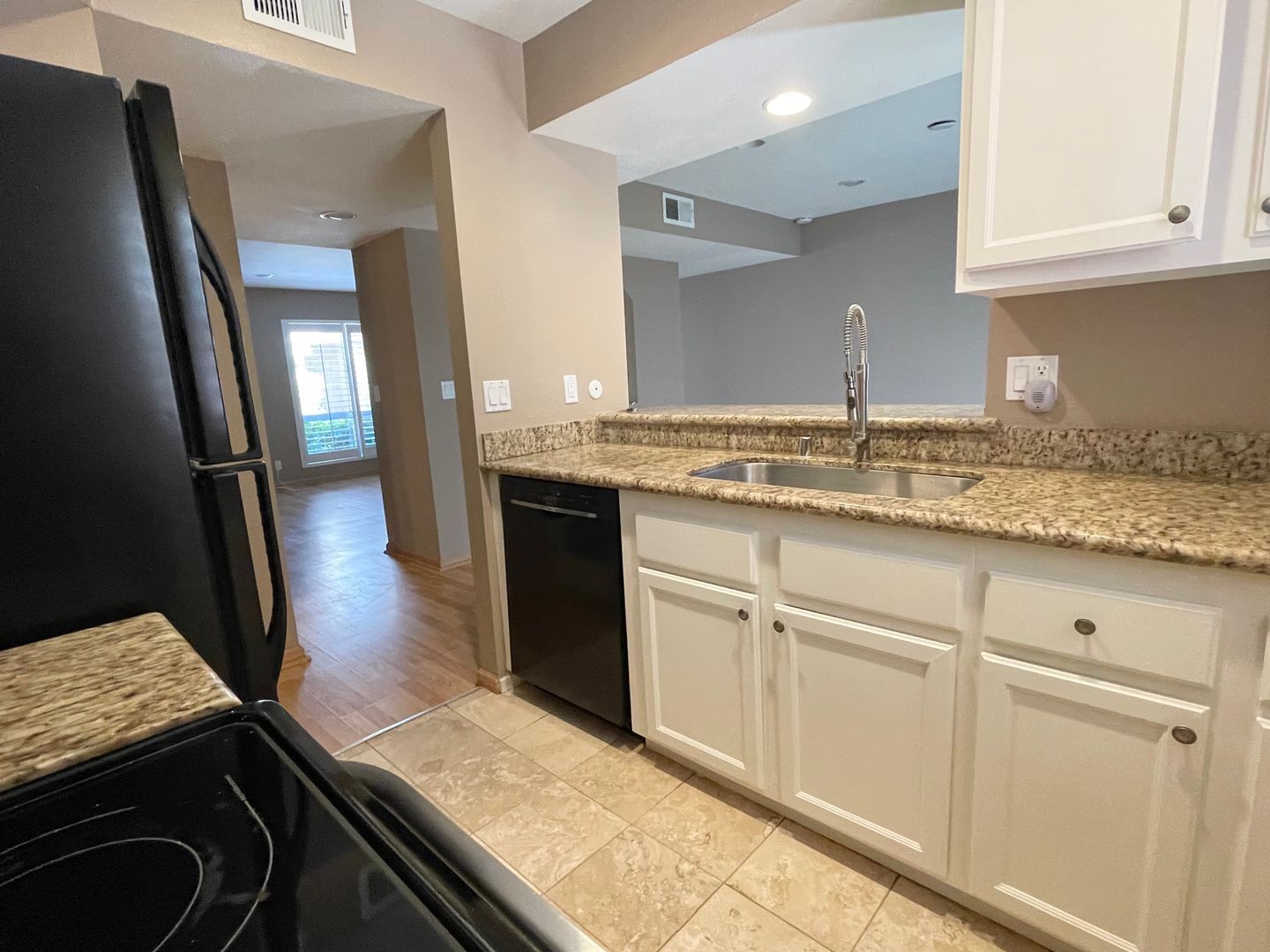 27466 Country Glen Rd  - Agoura Hills - California - 3 bed, 1.5 bath rental property